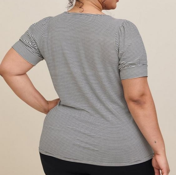 Torrid Plus Size 2 - Studio Crepe V-neck Puff Sleeve Top - Black & White Stripes - Picture 10 of 10